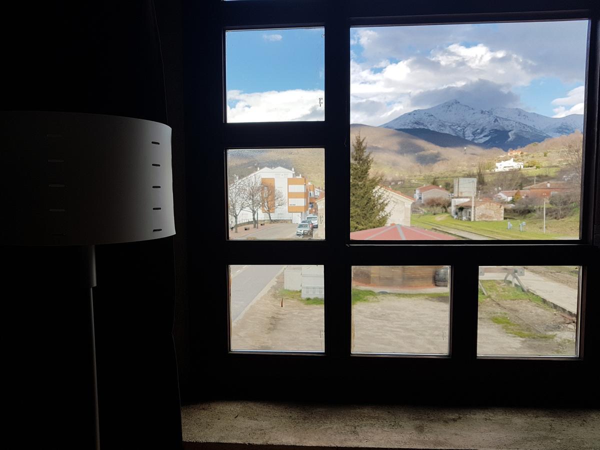 Via De La Plata Hervas Hostel Εξωτερικό φωτογραφία